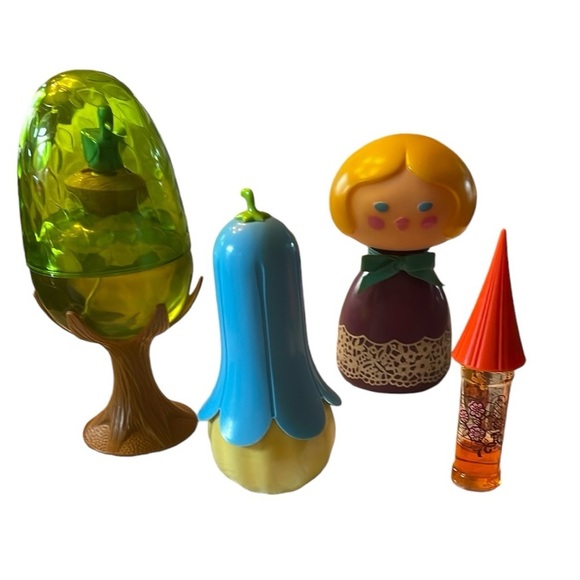 4 1979’s Avon Spray Perfume‎ Bottles - Picture 1 of 13